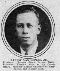 Larger memorial image loading...