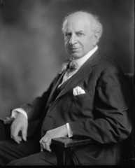 Larger memorial image loading...