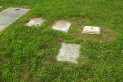 Larger memorial image loading...