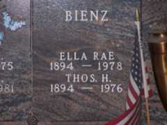 Larger memorial image loading...