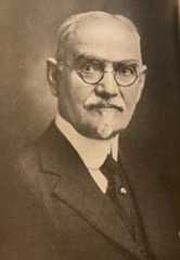 Larger memorial image loading...