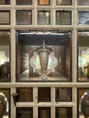 Larger memorial image loading...