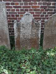 Larger memorial image loading...