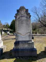 Larger memorial image loading...