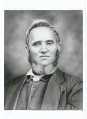 Larger memorial image loading...