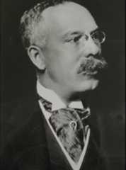 Larger memorial image loading...