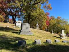 Larger memorial image loading...