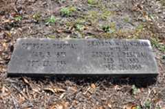 Larger memorial image loading...