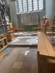 Larger memorial image loading...