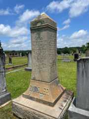 Larger memorial image loading...