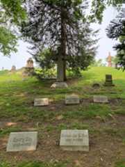 Larger memorial image loading...