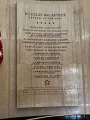 Larger memorial image loading...