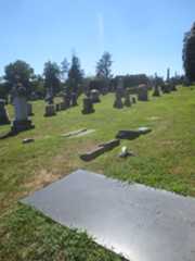 Larger memorial image loading...