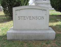 Larger memorial image loading...