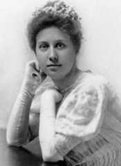 Larger memorial image loading...