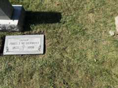 Larger memorial image loading...