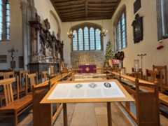 Larger memorial image loading...