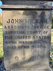 Larger memorial image loading...