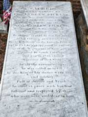 Larger memorial image loading...