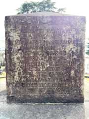 Larger memorial image loading...