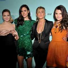 Rom-com star, 47, looks completely unrecognizable in red carpet appearance