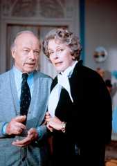 Es gibt noch Haselnußsträucher