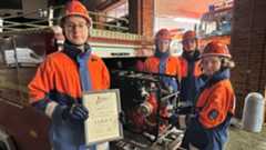 Jugendfeuerwehr Glückstadt hat eine neue Tragkraftspritze Die Jugendfeuerwehr Glückstadt hat eine neue Tragkraftspritze.