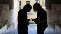 Huumeita käyttää yhä nuoremmat. 