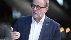 Vantaan kaupunginjohtaja Pekka Timonen epäilee, etteivät päättäjätkään osaa vielä ennakoida, mihin kaikkeen ratikkaratkaisu vaikuttaa.