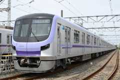 東京メトロの旧型車両が新型車両に生まれ変わる　8000系のアルミの一部を水平リサイクル、国内地下鉄では初