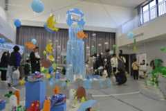 園児らが制作した立体大型作品=6日、橿原市田中町のともえ学園