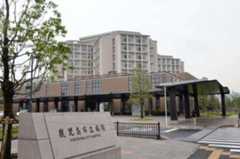 〈資料写真〉鹿児島市立病院＝鹿児島市上荒田町