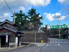 笛吹郷「商店街入口」