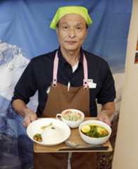 宮城県気仙沼市で「KanaKana」を営む内海正義さん