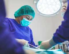 14歳の少女をレイプし妊娠させた男、地区で初めて「身体的的去勢」を命じられる