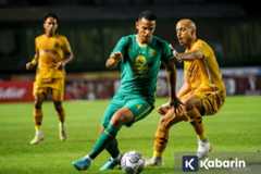 Dendy Sulystiawan selamatkan Bhayangkara dari kekalahan atas Persebaya
