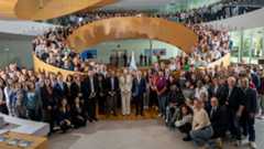 IOC President-elect Kirsty Coventry, IOC President Thomas Bach and the IOC staff