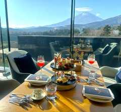 富士山＆モータースポーツ、ふたつの絶景を満喫！「富士スピードウェイホテル」で叶うラグジュアリーステイ