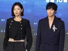 전지현·강동원 출연료에 700억 다 썼나…뜬금 베드신에 첩까지 등장, 길 잃은 '북극성' [TEN스타필드]