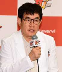 이경규, 약물 운전 논란 지워냈다…10년 만에 연예대상 정조준 [TEN스타필드]