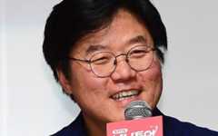 나영석 PD, 결국 터질게 터졌다…"거슬려 못 보겠어" 과한 제작진 웃음에 쏟아진 혹평 [TEN스타필드]