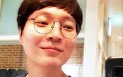 '불법 도박' 신정환, 또 방송 복귀 시동거나…"나오지마" vs "재밌어" 갑론을박 [TEN스타필드]