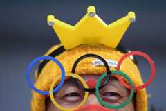 Olympia: A fan looks on in the women's luge singles run 2 during the Pyeongchang 2018 Winter Olympic Games, at the Olympic Sliding Centre on February 12, 2018 in Pyeongchang.