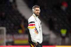 Fußball-Songs: Fussball, Herren, Saison 2023/2024, L‰nderspiel in Frankfurt, Deutschland - Niederlande, Robnert Andrich Deutschland vor dem Spiel, 26.03. 2024, *** Football, Men, Season 2023 2024, International match in Frankfurt, Germany Netherlands, Robnert Andrich Germany before the match, 26 03 2024, Copyright: xSebastianxR‰ppold/MatthiasxKochx