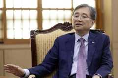  (Yonhap Interview) Seoul, Washington may reach deal on security issues before APEC summit: FM Cho