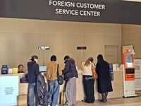 신세계 센텀시티 외국인 매출 증가…전담 데스크 확대
