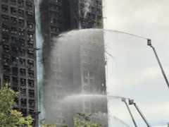 香港大火死傷慘　高樓逃生必知要訣：別找濕毛巾躲浴室