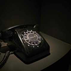 居酒屋 黒電話