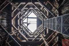 成都地铁再上新!首个四线换乘车站揭秘→ 成都地铁再上新!首个四线换乘车站揭秘→