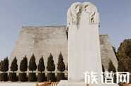 一代女皇武则天死后为何只留下无字碑？